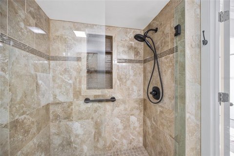 Condominio en venta en Saint Petersburg, Florida, 2 dormitorios, 97.55 m2 № 2099072 - foto 17