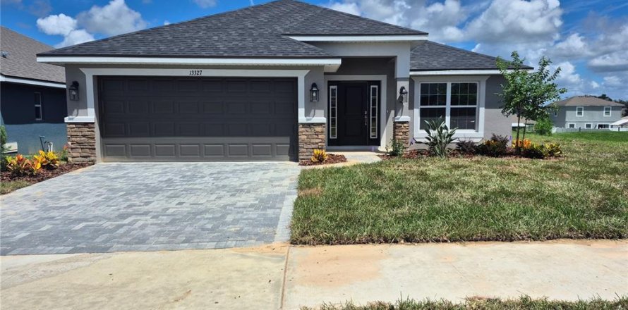 Casa en Dade City, Florida 4 dormitorios, 204.38 m2 № 1916557
