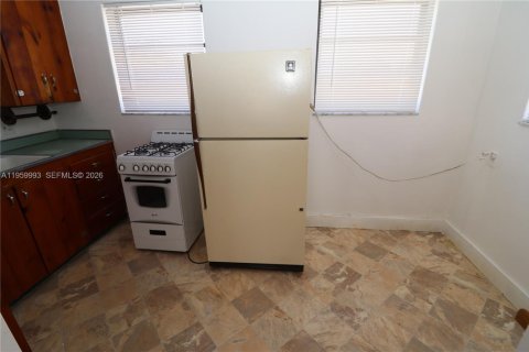 Casa en alquiler en Hollywood, Florida, 1 dormitorio, 56.21 m2 № 2023294 - foto 8