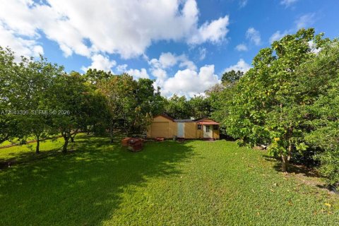 Villa ou maison à vendre à Miami, Floride: 6 chambres, 386.57 m2 № 2241031 - photo 19