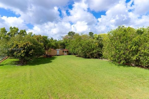 Villa ou maison à vendre à Miami, Floride: 6 chambres, 386.57 m2 № 2241031 - photo 20