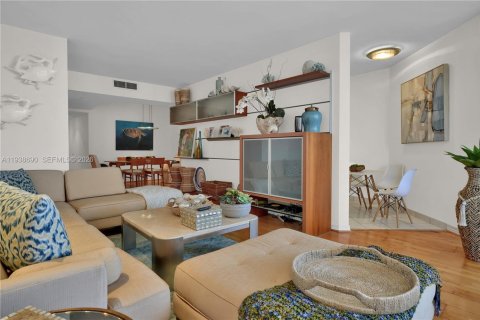 Copropriété à louer à Miami Beach, Floride: 2 chambres, 144 m2 № 1996687 - photo 12