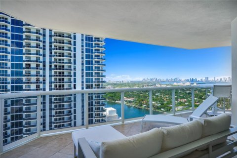 Copropriété à louer à Miami Beach, Floride: 2 chambres, 144 m2 № 1996687 - photo 17
