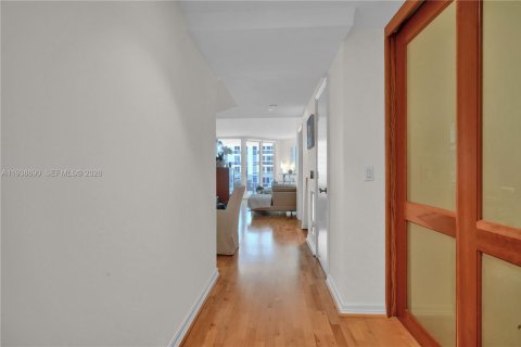 Copropriété à louer à Miami Beach, Floride: 2 chambres, 144 m2 № 1996687 - photo 3