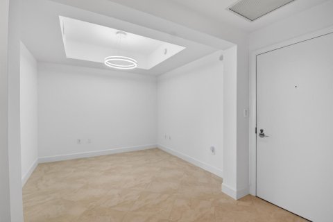 Condo in West Palm Beach, Florida, 2 bedrooms  № 2088015 - photo 27