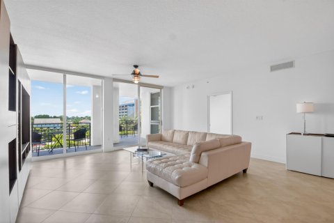 Condo in West Palm Beach, Florida, 2 bedrooms  № 2088015 - photo 26