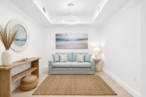 Condo in West Palm Beach, Florida, 2 bedrooms  № 2088015 - photo 5
