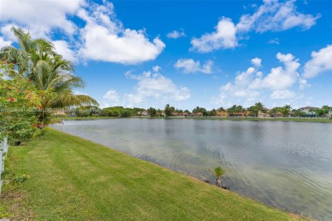 Villa ou maison à vendre à Homestead, Floride: 4 chambres, 181.44 m2 № 2365376 - photo 28