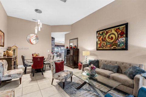 Villa ou maison à vendre à Homestead, Floride: 4 chambres, 181.44 m2 № 2365376 - photo 3