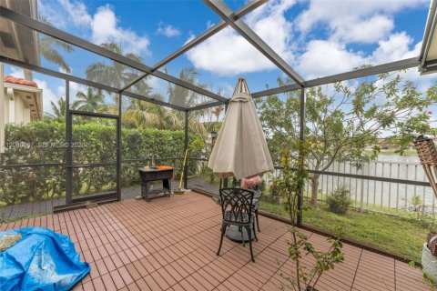Villa ou maison à vendre à Homestead, Floride: 4 chambres, 181.44 m2 № 2365376 - photo 29