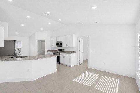 Villa ou maison à vendre à Lakeland, Floride: 3 chambres, 144.09 m2 № 2412759 - photo 10