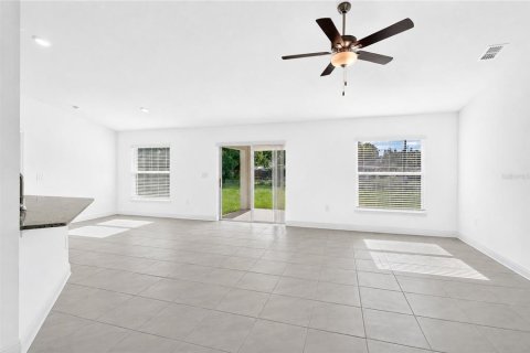 Villa ou maison à vendre à Lakeland, Floride: 3 chambres, 144.09 m2 № 2412759 - photo 15