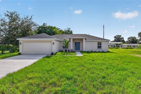 Villa ou maison à Lakeland, Floride 3 chambres, 144.09 m2 № 2412759