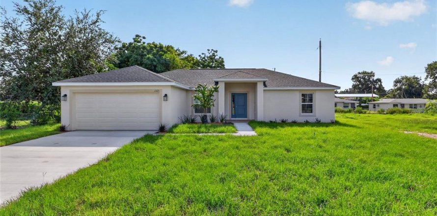 Villa ou maison à Lakeland, Floride 3 chambres, 144.09 m2 № 2412759
