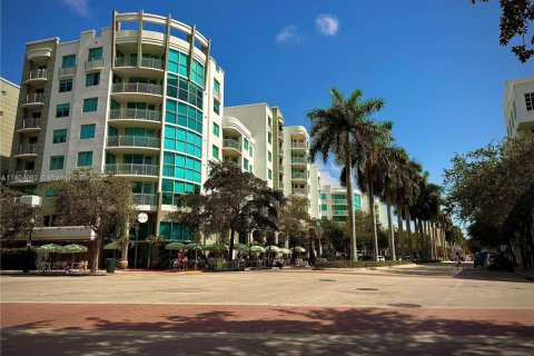 Condo in Miami Beach, Florida, 1 bedroom  № 1727845 - photo 12