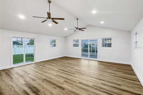 Villa ou maison à vendre à Hudson, Floride: 3 chambres, 150.5 m2 № 1912956 - photo 8
