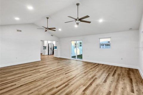 Villa ou maison à vendre à Hudson, Floride: 3 chambres, 150.5 m2 № 1912956 - photo 18