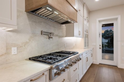 Купить виллу или дом в Сарасота, Флорида 8 комнат, 372.26м2, № 1203827 - фото 20
