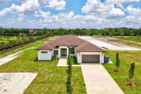 House in Loxahatchee Groves, Florida 4 bedrooms, 268.49 sq.m. № 2179343 - photo 3
