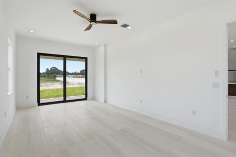 House in Loxahatchee Groves, Florida 4 bedrooms, 268.49 sq.m. № 2179343 - photo 16