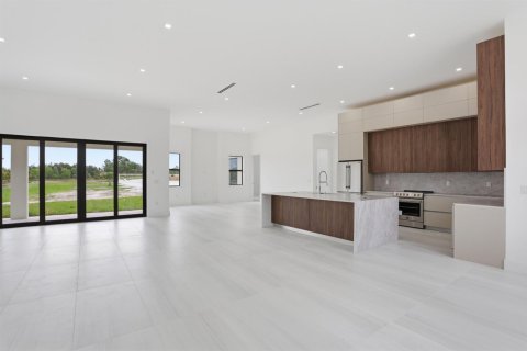 House in Loxahatchee Groves, Florida 4 bedrooms, 268.49 sq.m. № 2179343 - photo 4