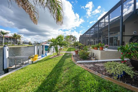 Casa en venta en Punta Gorda, Florida, 3 dormitorios, 215.53 m2 № 1902182 - foto 25