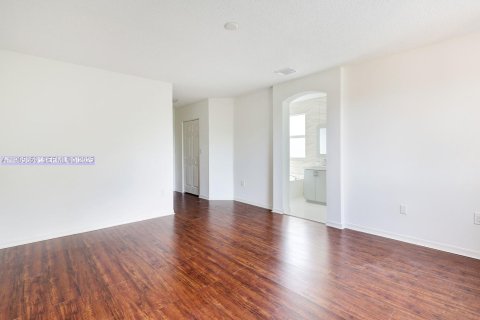 Villa ou maison à vendre à Miami, Floride: 4 chambres, 213.02 m2 № 1958695 - photo 23