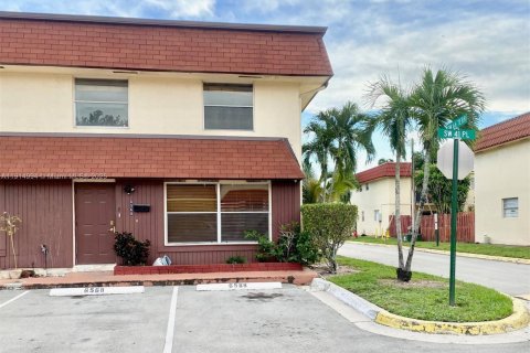 Таунхаус в Дейви, Флорида 3 спальни, 156.08м2 № 1970197