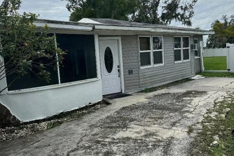 Apartment in Lakeland, Florida 3 bedrooms, 134.24 sq.m. № 1687691 - photo 1