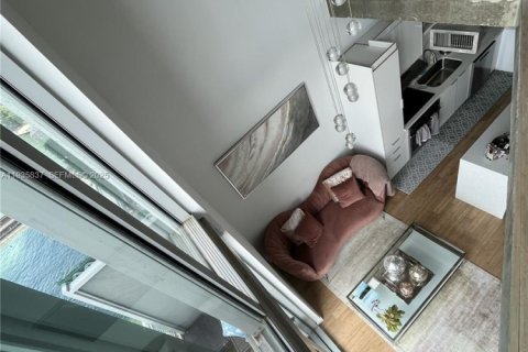Condominio en venta en Miami, Florida, 1 dormitorio, 73.86 m2 № 1993947 - foto 10