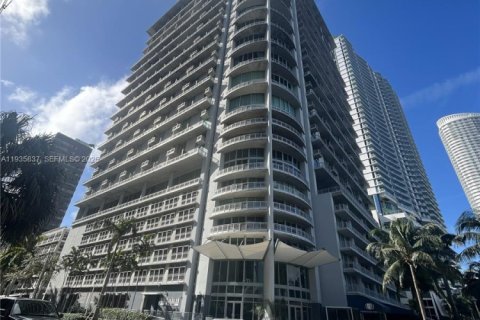Condominio en venta en Miami, Florida, 1 dormitorio, 73.86 m2 № 1993947 - foto 20