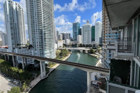 Condominio en venta en Miami, Florida, 1 dormitorio, 73.86 m2 № 1993947 - foto 1
