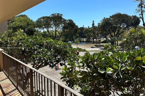 Copropriété à vendre à Lauderhill, Floride: 2 chambres, 104.98 m2 № 1862711 - photo 24