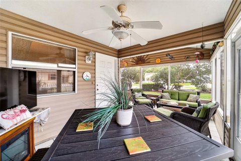 Villa ou maison à vendre à The Villages, Floride: 2 chambres, 107.4 m2 № 2355876 - photo 6