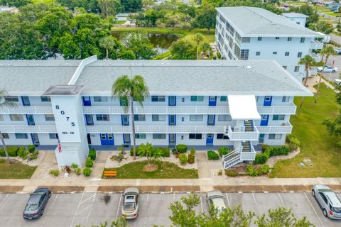 Condo in Seminole, Florida, 1 bedroom  № 2379626