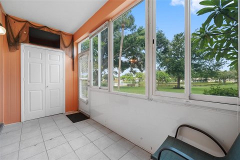 Condo in Seminole, Florida, 1 bedroom  № 2379626 - photo 22