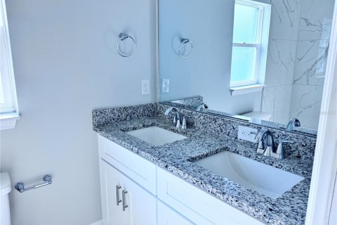 Apartamento en alquiler en Kissimmee, Florida, 3 dormitorios, 121.14 m2 № 1873973 - foto 15