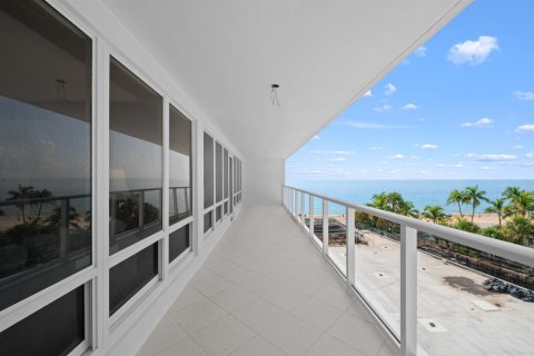 Condo in Fort Lauderdale, Florida, 2 bedrooms  № 2327623 - photo 15