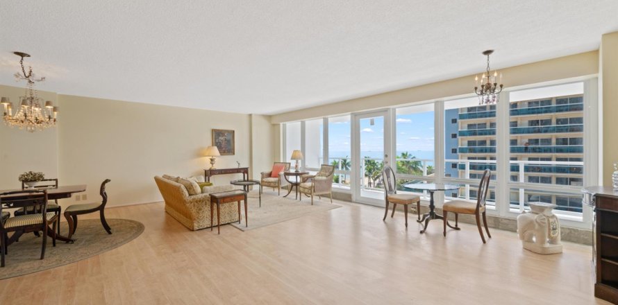 Condo in Fort Lauderdale, Florida, 2 bedrooms  № 2327623