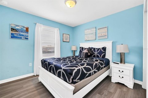 Townhouse in Kissimmee, Florida 5 bedrooms, 210.42 sq.m. № 2211053 - photo 20
