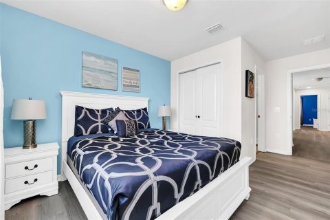 Townhouse in Kissimmee, Florida 5 bedrooms, 210.42 sq.m. № 2211053 - photo 22