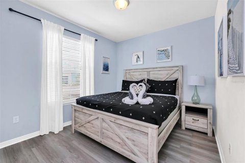 Townhouse in Kissimmee, Florida 5 bedrooms, 210.42 sq.m. № 2211053 - photo 12