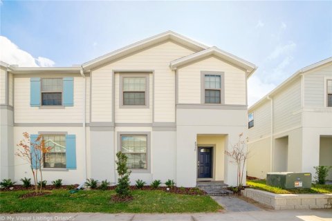 Touwnhouse à Kissimmee, Floride 5 chambres, 210.42 m2 № 2211053