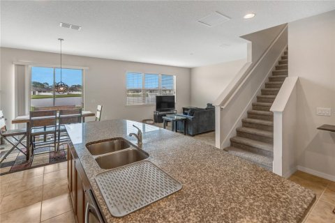 Villa ou maison à vendre à Polk City, Floride: 5 chambres, 251.77 m2 № 2122529 - photo 8