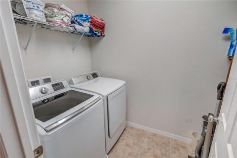 Villa ou maison à vendre à Polk City, Floride: 5 chambres, 251.77 m2 № 2122529 - photo 26