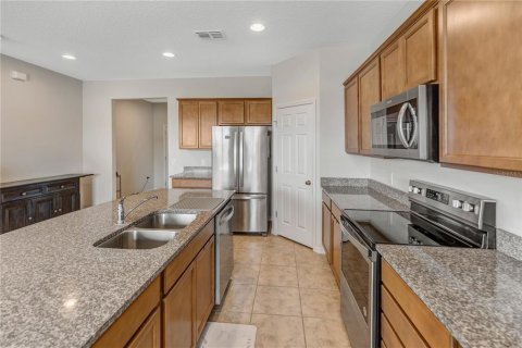 Villa ou maison à vendre à Polk City, Floride: 5 chambres, 251.77 m2 № 2122529 - photo 9