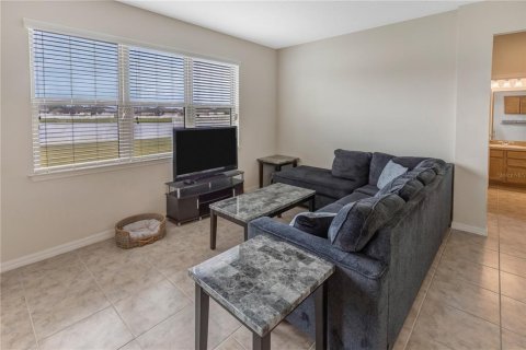 Villa ou maison à vendre à Polk City, Floride: 5 chambres, 251.77 m2 № 2122529 - photo 10