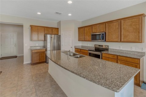Villa ou maison à vendre à Polk City, Floride: 5 chambres, 251.77 m2 № 2122529 - photo 6