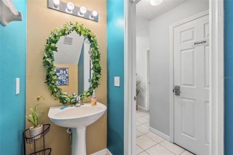 Casa en venta en Kissimmee, Florida, 7 dormitorios, 267.65 m2 № 1717992 - foto 22
