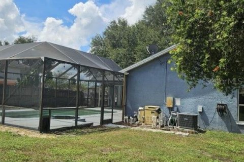 Villa ou maison à vendre à Riverview, Floride: 4 chambres, 181.07 m2 № 2415229 - photo 12